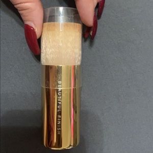 BareMinerals beautiful finish Foundation brush